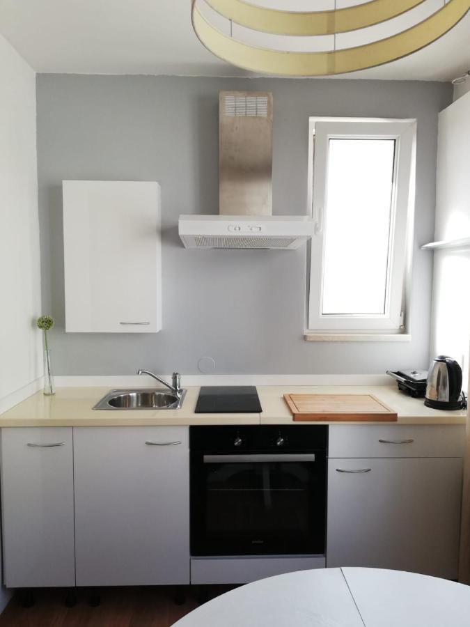 Mistral Apartment *