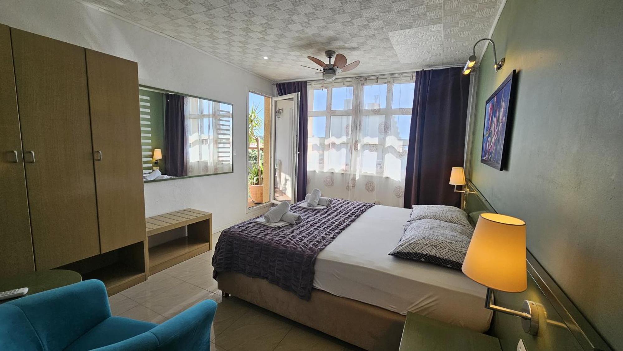 Mistral Apartment
