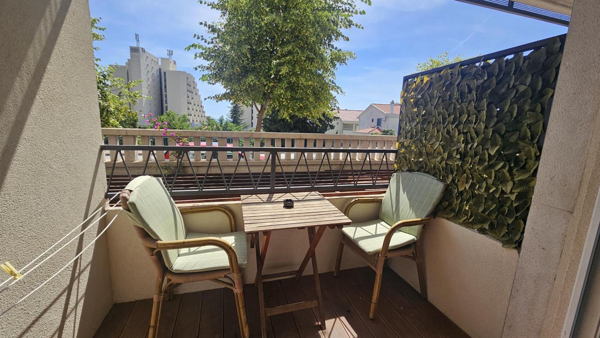 Mistral Apartment